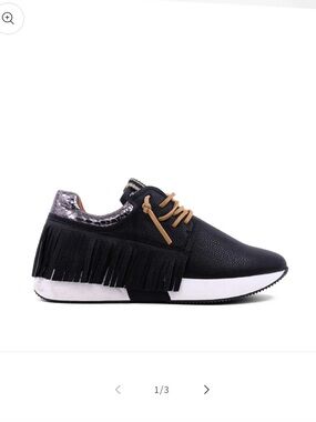 ShuShop Pepa Fringe Sneakers